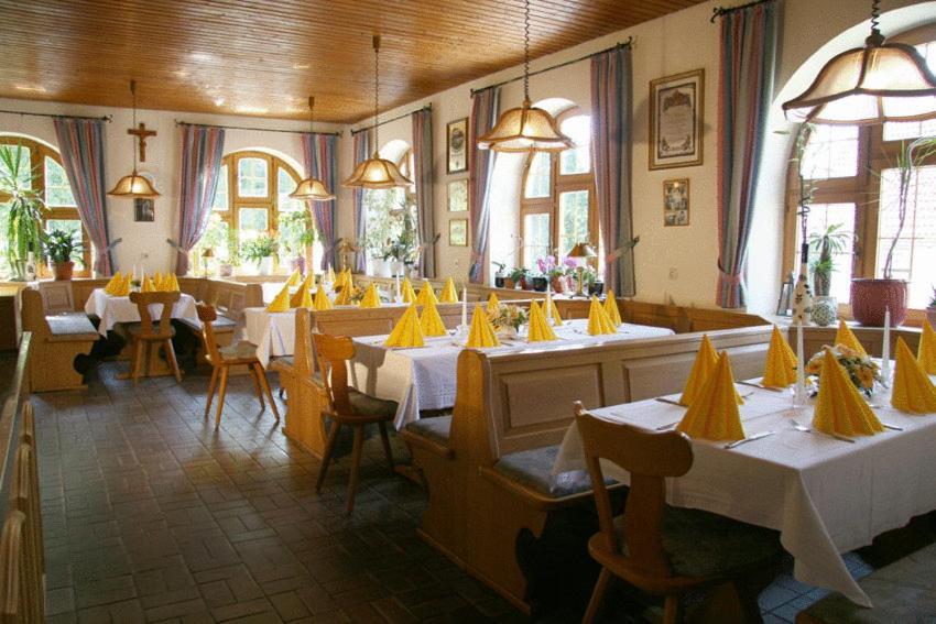 Pension-Metzgerei Hofer Inning am Holz Esterno foto