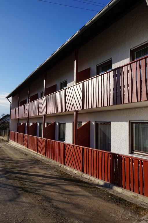 Pension-Metzgerei Hofer Inning am Holz Esterno foto