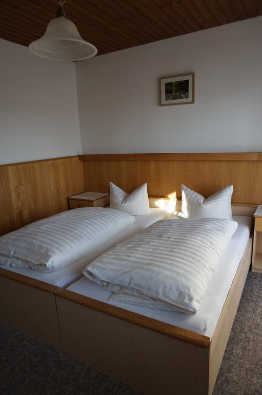 Pension-Metzgerei Hofer Inning am Holz Esterno foto